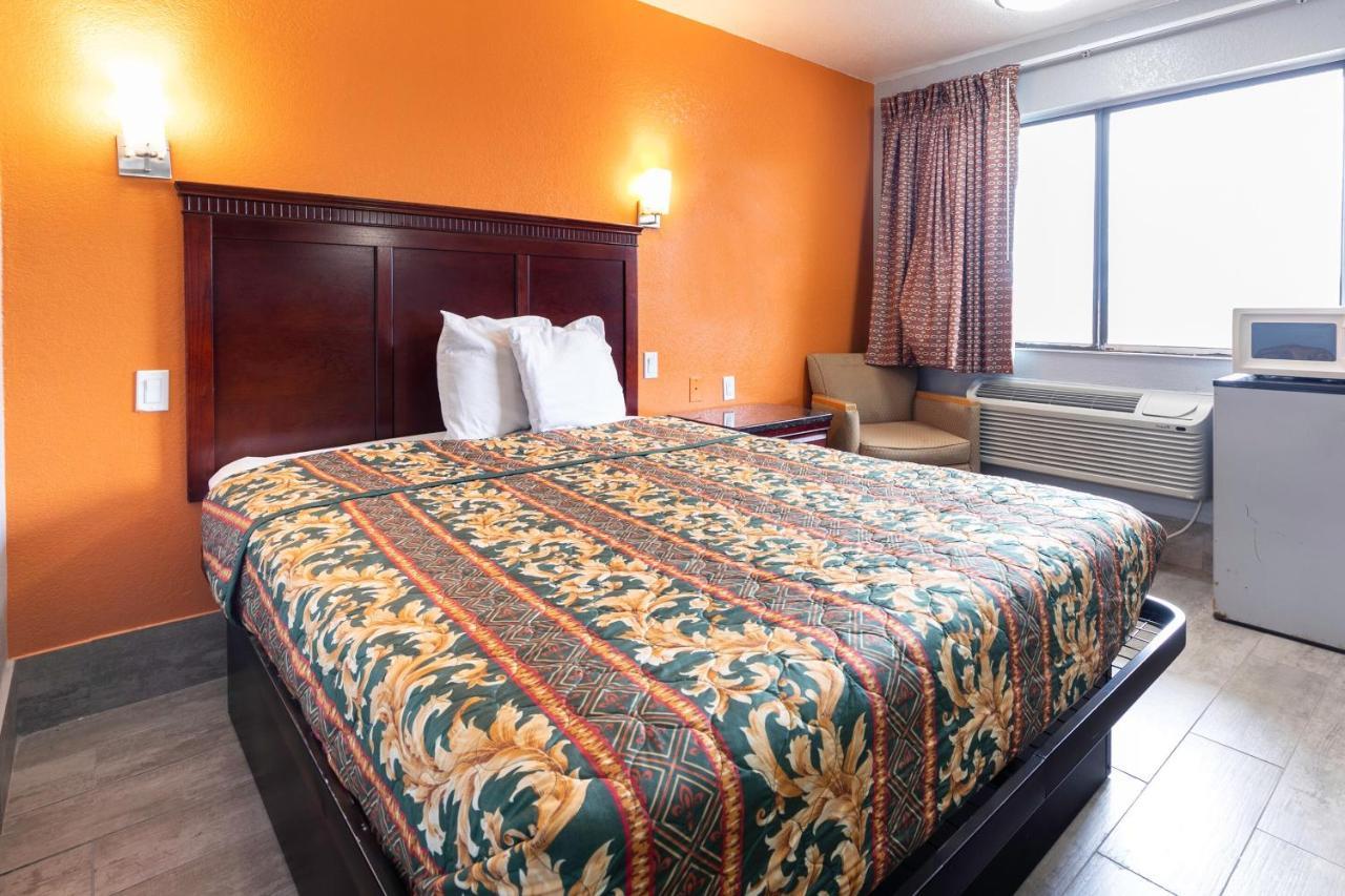 Oyo Hotel Lake Charles Hwy 10 Exteriér fotografie